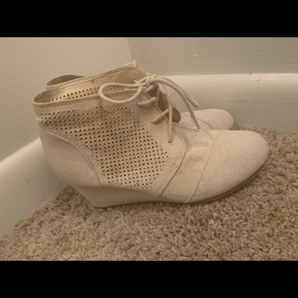 Beautiful hand made leather “clogs” - Picture 2 of 2